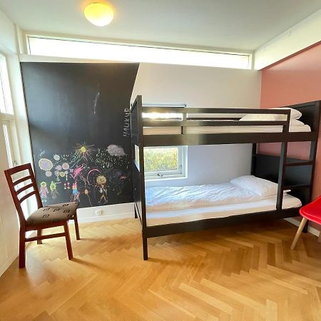 Big Villa Centrally Located In Reykjavik Ngoại thất bức ảnh