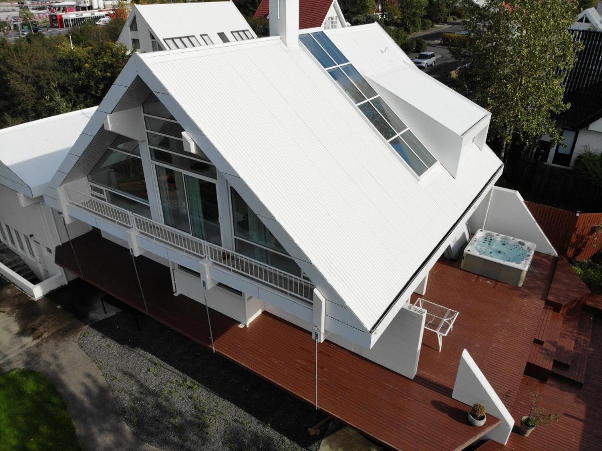 Big Villa Centrally Located In Reykjavik Ngoại thất bức ảnh